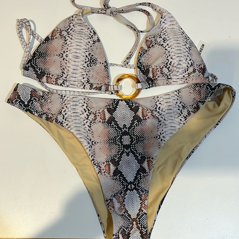 SHEIN string bikini, size M, snake print!